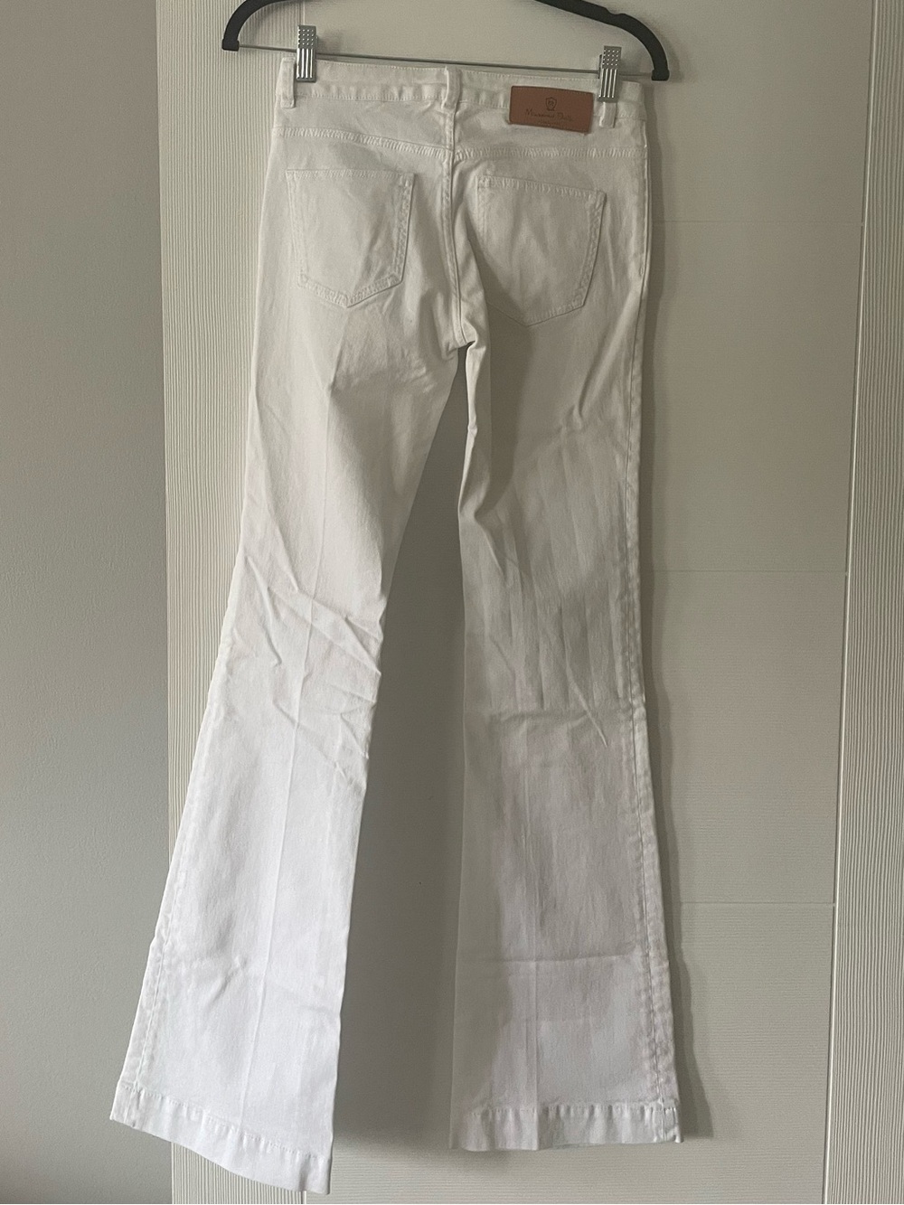 Massimo Dutti White Straight Leg Jeans NWT | 32” Inseam | Quiet Luxury - Picture 2 of 4